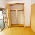 南西　洋室 クローゼット